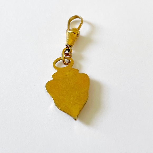 Gucci vintage gold shield crest charm - Picture 5 of 7